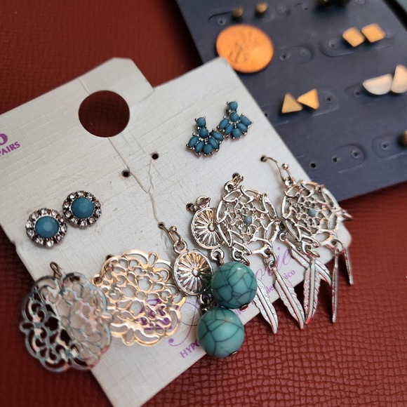 Over 20 NEW Pairs of Nickle Free / Hypoallergenic Earrings Nature, Flowers, Moon - Picture 12 of 14